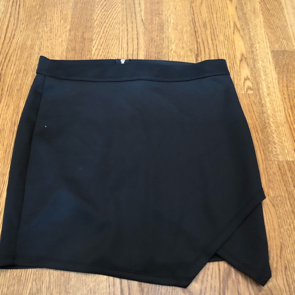 Black skirt